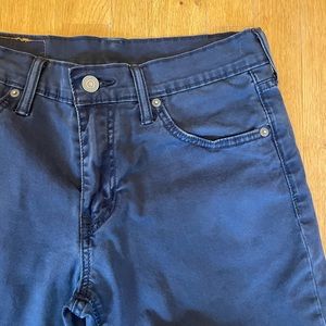 Levi’s Navy Pant
